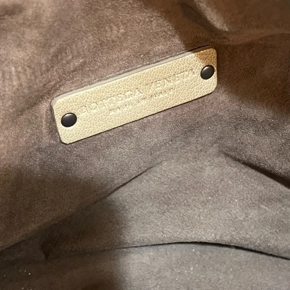 Authentic Bottega Veneta tan/gray ombré small satchel bag - Picture 9 of 12